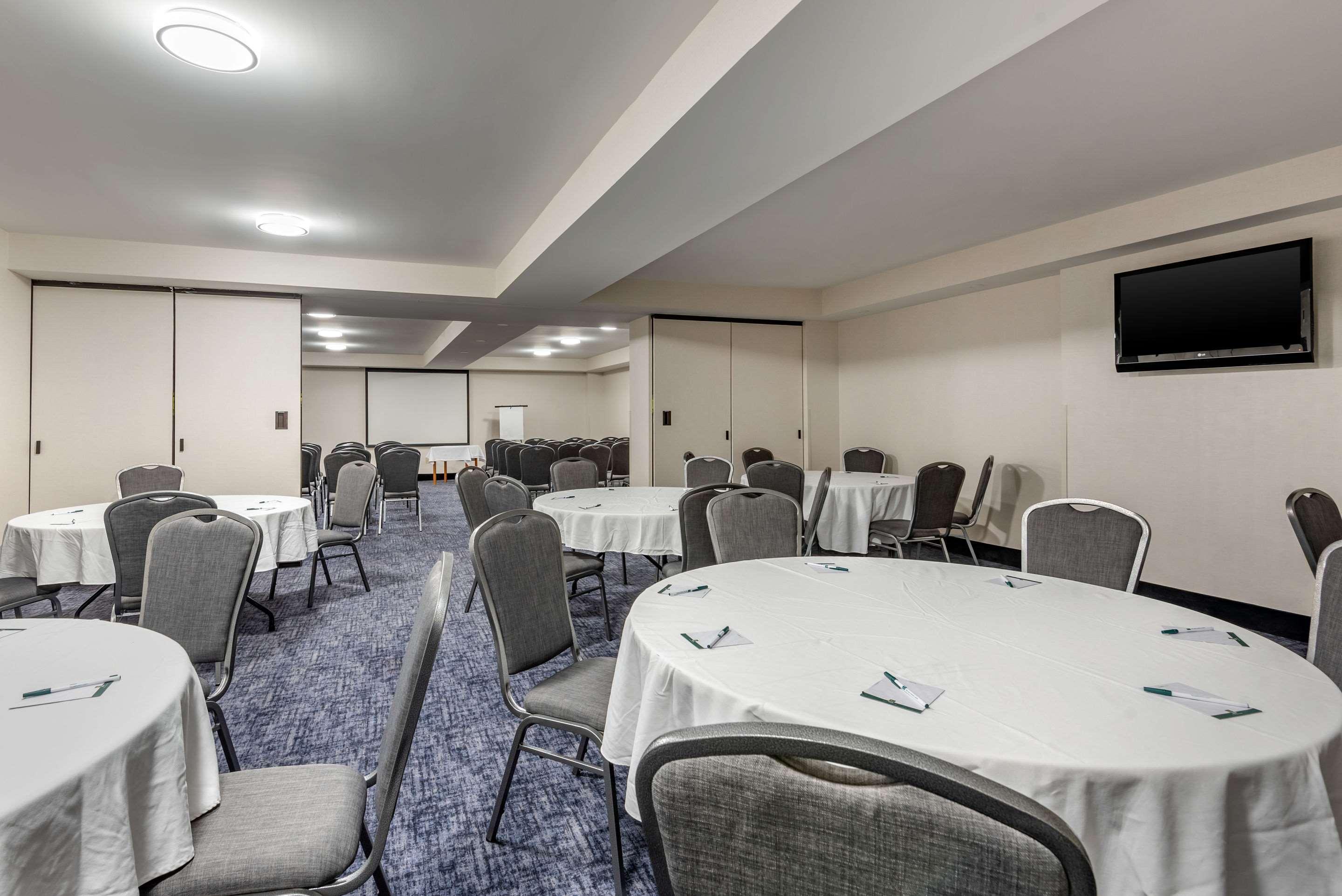 Quality Inn & Suites Oakville Eksteriør billede