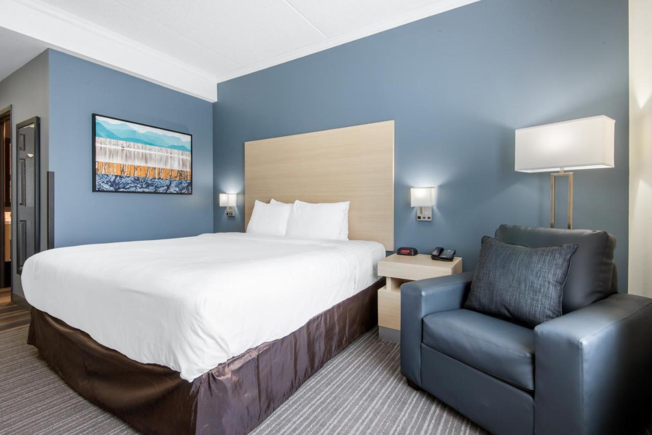 Quality Inn & Suites Oakville Eksteriør billede